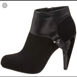 Maria Sharapova Air Milano short boot